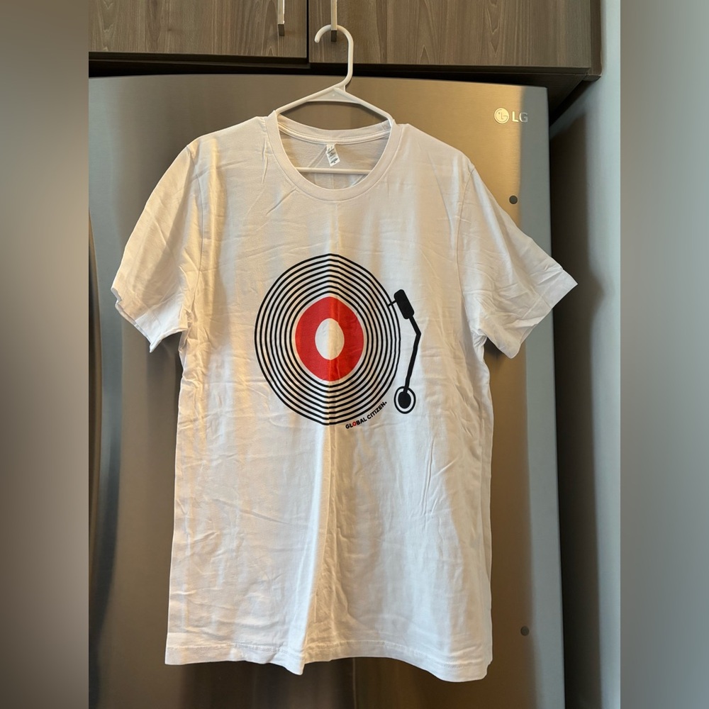 Global Citizen NYC 2021 Tee - Record Vinyl Logo